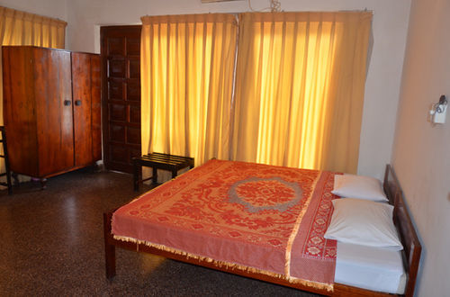 קנדי Oyo 436 Sandakelum Tourist Guest House מראה חיצוני תמונה
