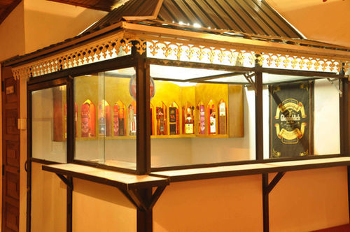 קנדי Oyo 436 Sandakelum Tourist Guest House מראה חיצוני תמונה